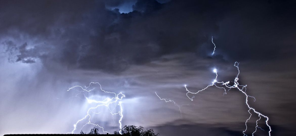 lightning-77584_1280